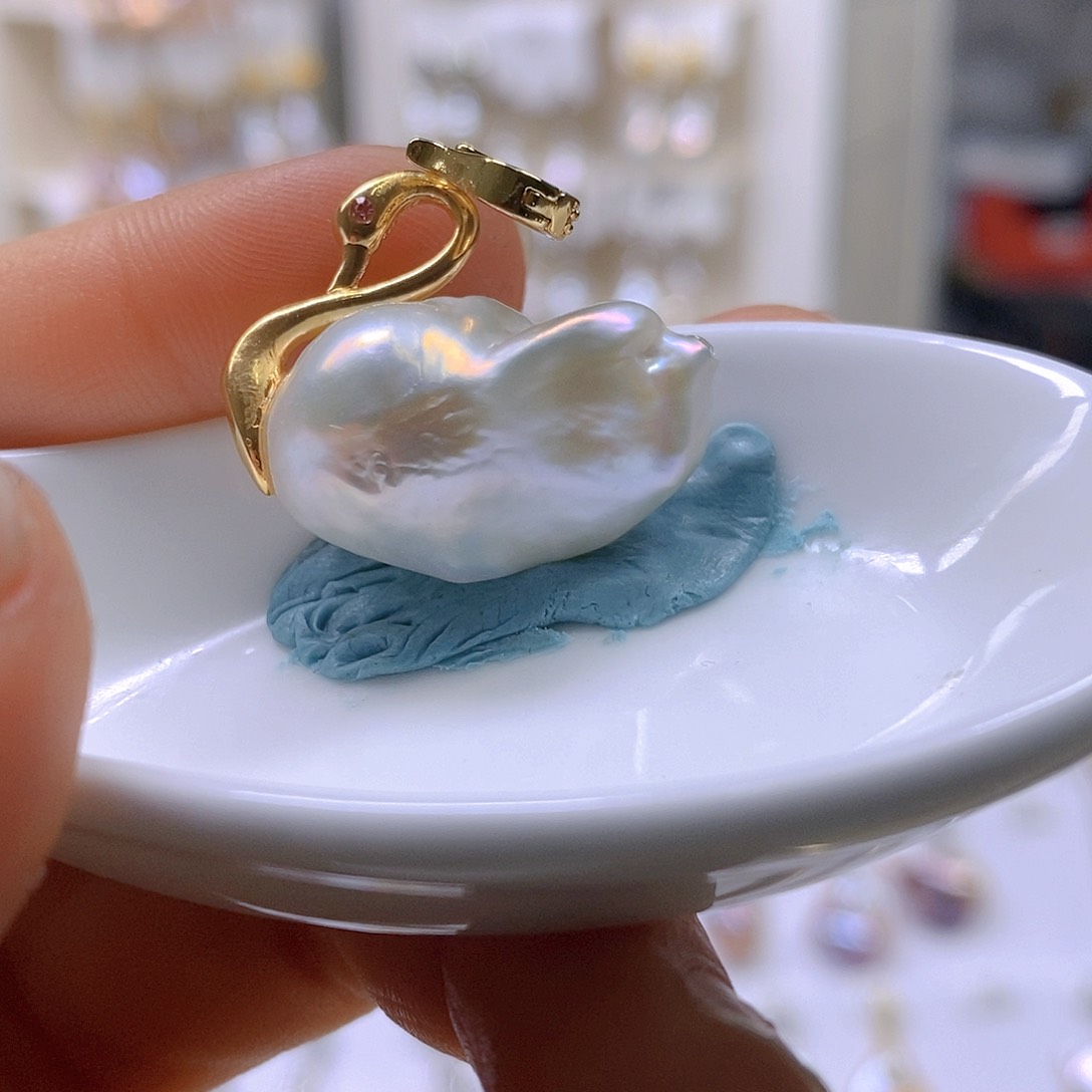 淡水珍珠颈饰合金