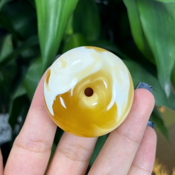 俄料金白浓蜡溶洞妖花平安扣吊坠锁骨链纯天然原矿琥珀蜜蜡