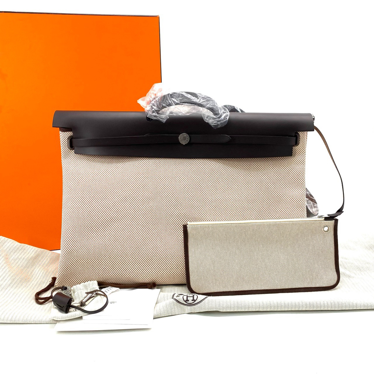 全新未使用 Hermes/爱马仕 帆布拼皮herbag50手提包尺寸50/34U刻 