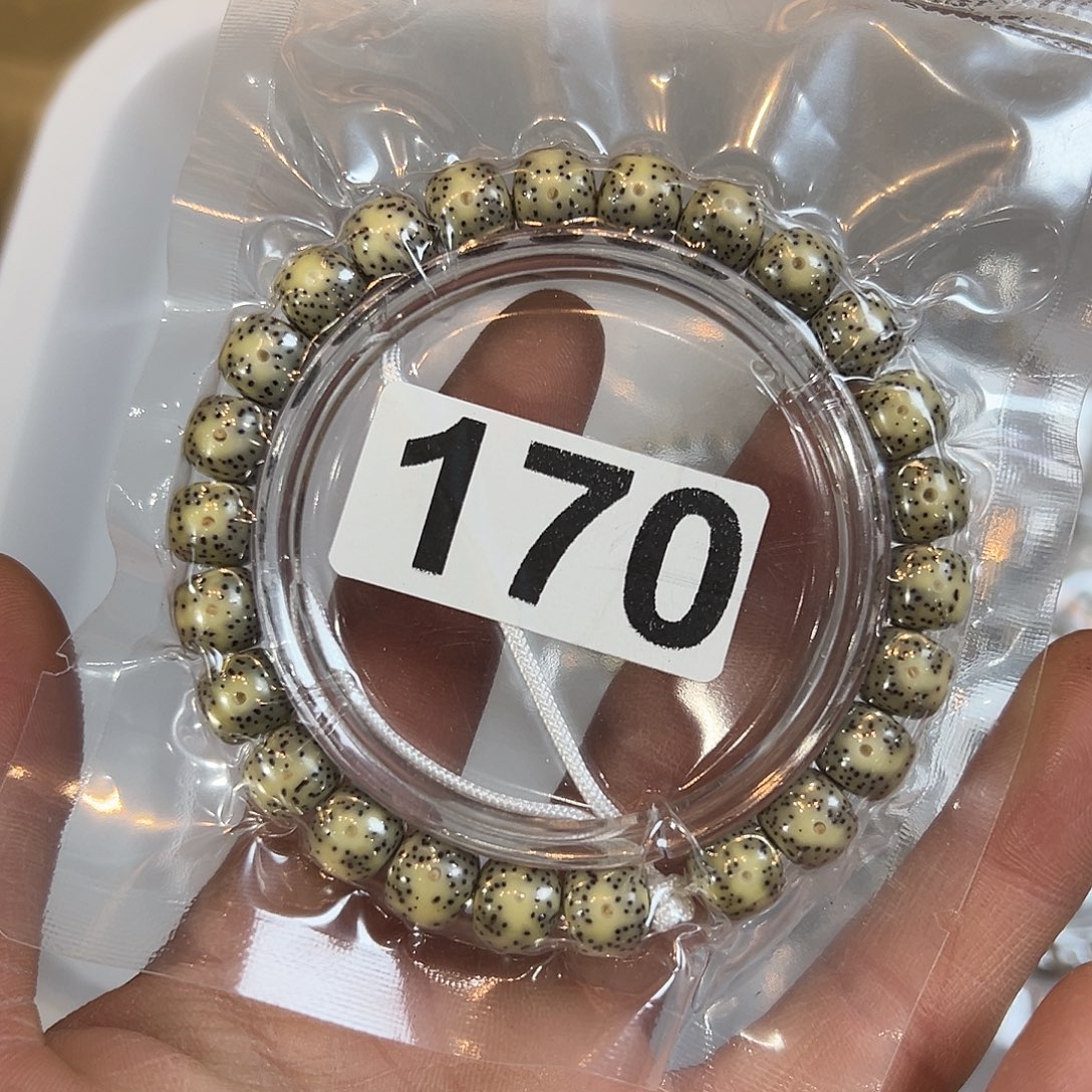 吊坠星月菩提9的微氧化，170