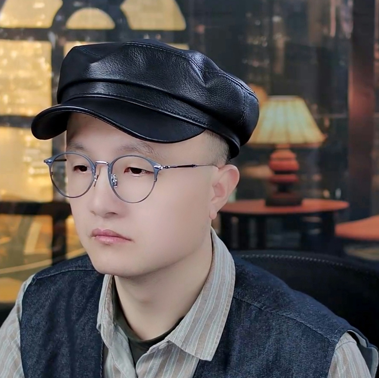 头层羊皮百搭英伦风平顶帽秋冬贝雷帽黑色男款帽真皮帽子时尚冬季