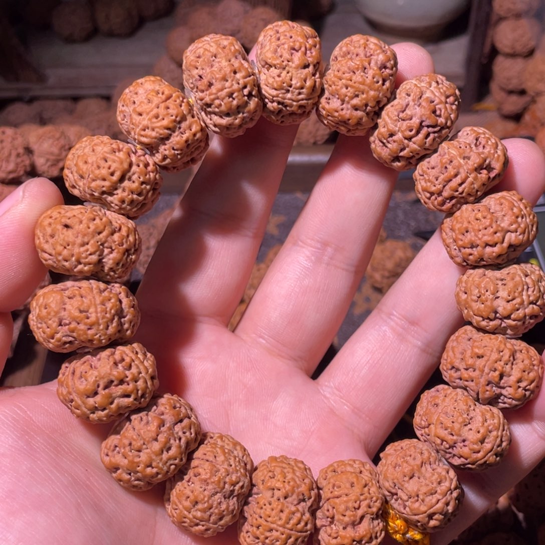 山***猫金刚菩提吊坠大金刚