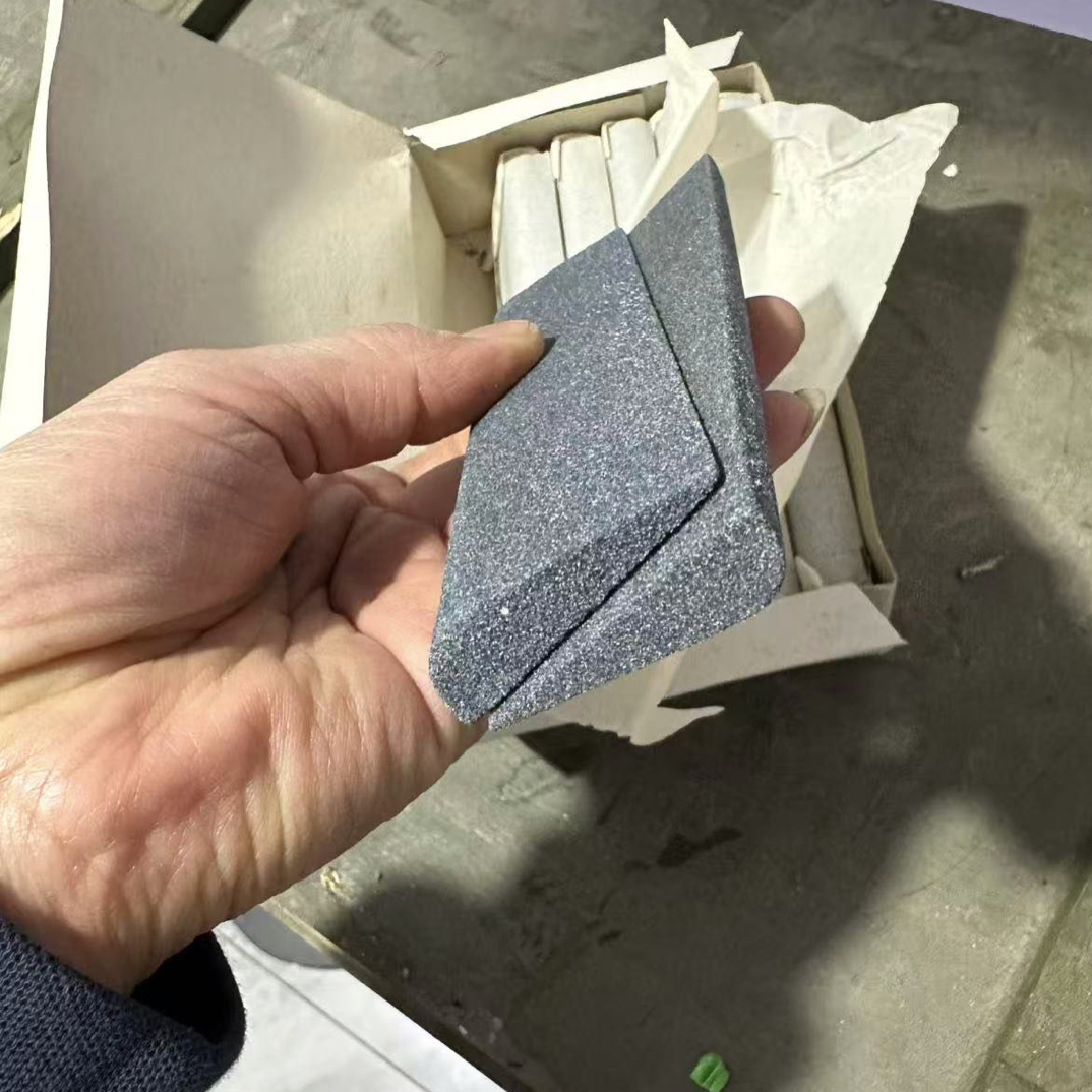 出口小型磨刀石一包（2块磨刀石）