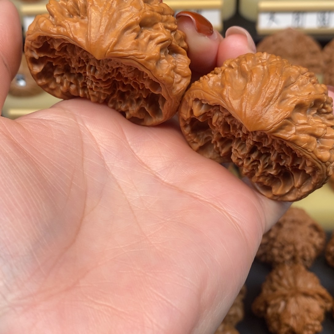 吊坠文玩核桃ᥴ****?蛇王