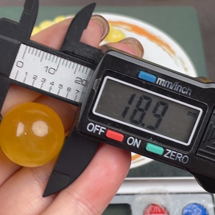 琥珀裸石未镶嵌微瑕1226