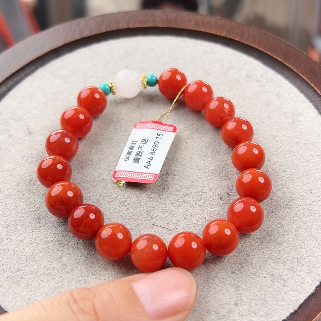 南红玛瑙手串未镶嵌