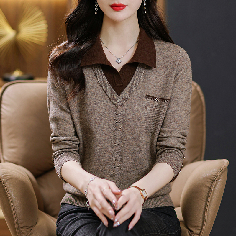 春秋翻领假两件长袖针织衫女套头毛衣显瘦遮肉妈妈装时尚洋气上衣