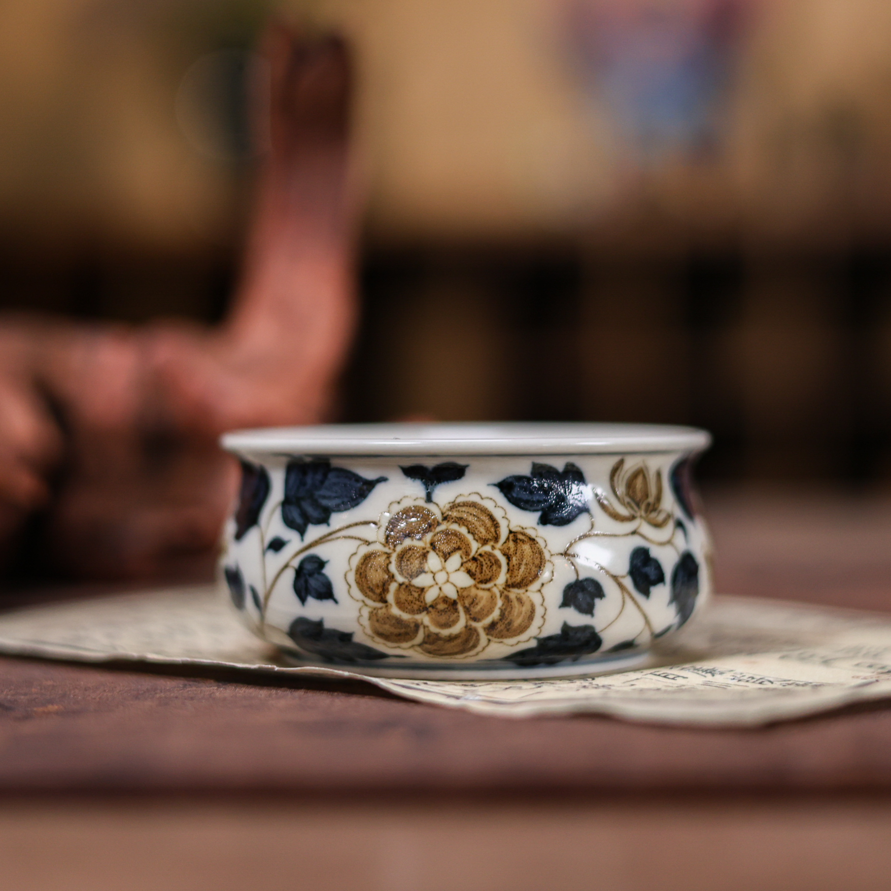 【九姐爱喝茶】立勤堂釉里金四项牡丹矮炉式杯（YLJ-B-063B）