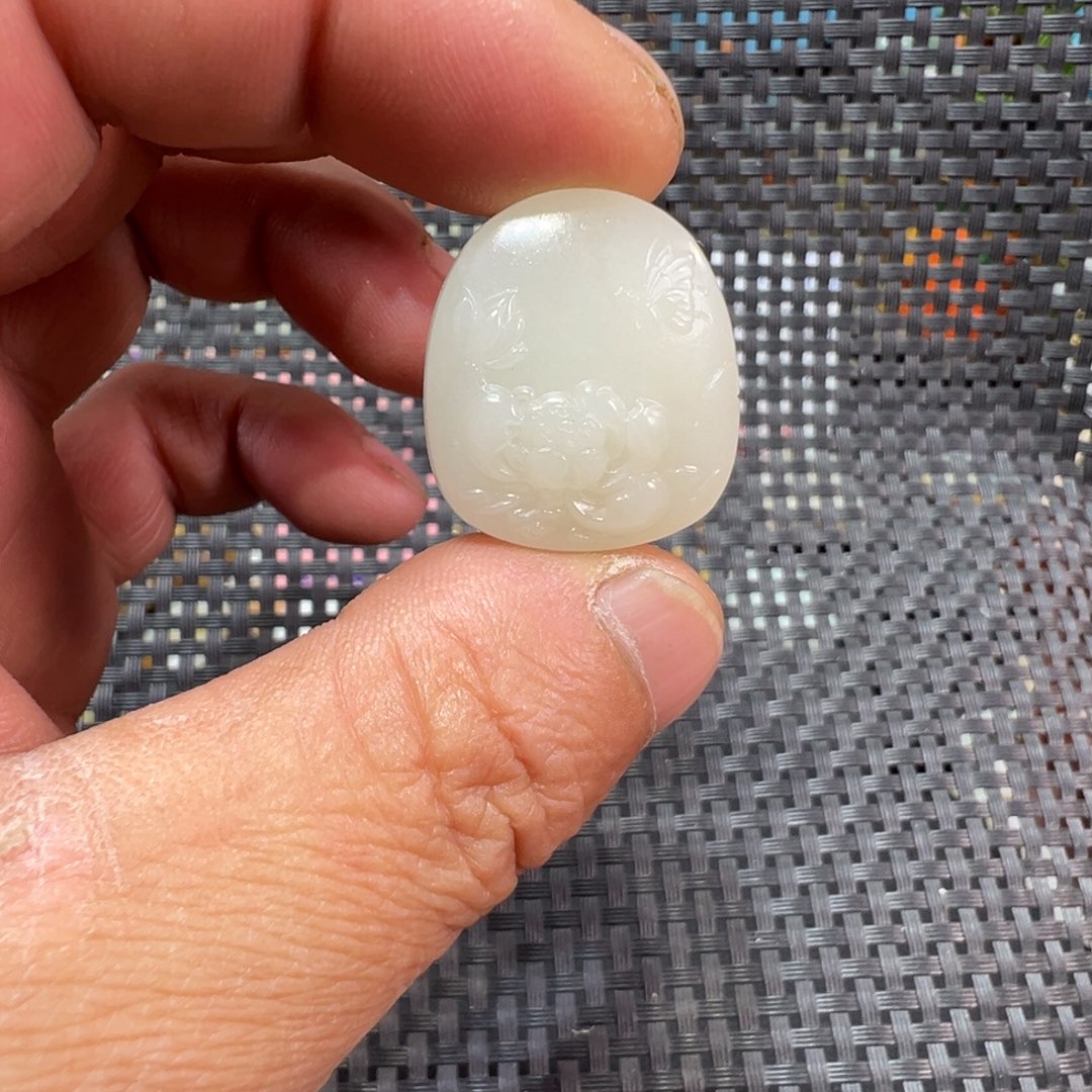 定制和田玉和田玉挂件