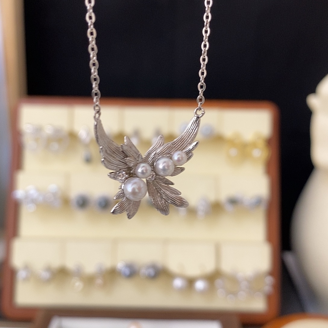 银S925镶嵌淡水珍珠颈饰