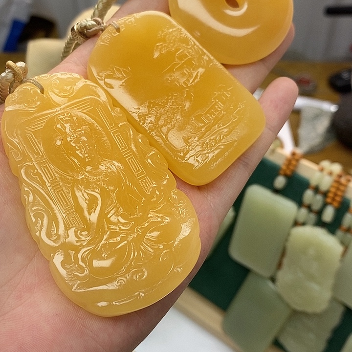 和田玉未镶嵌颈饰