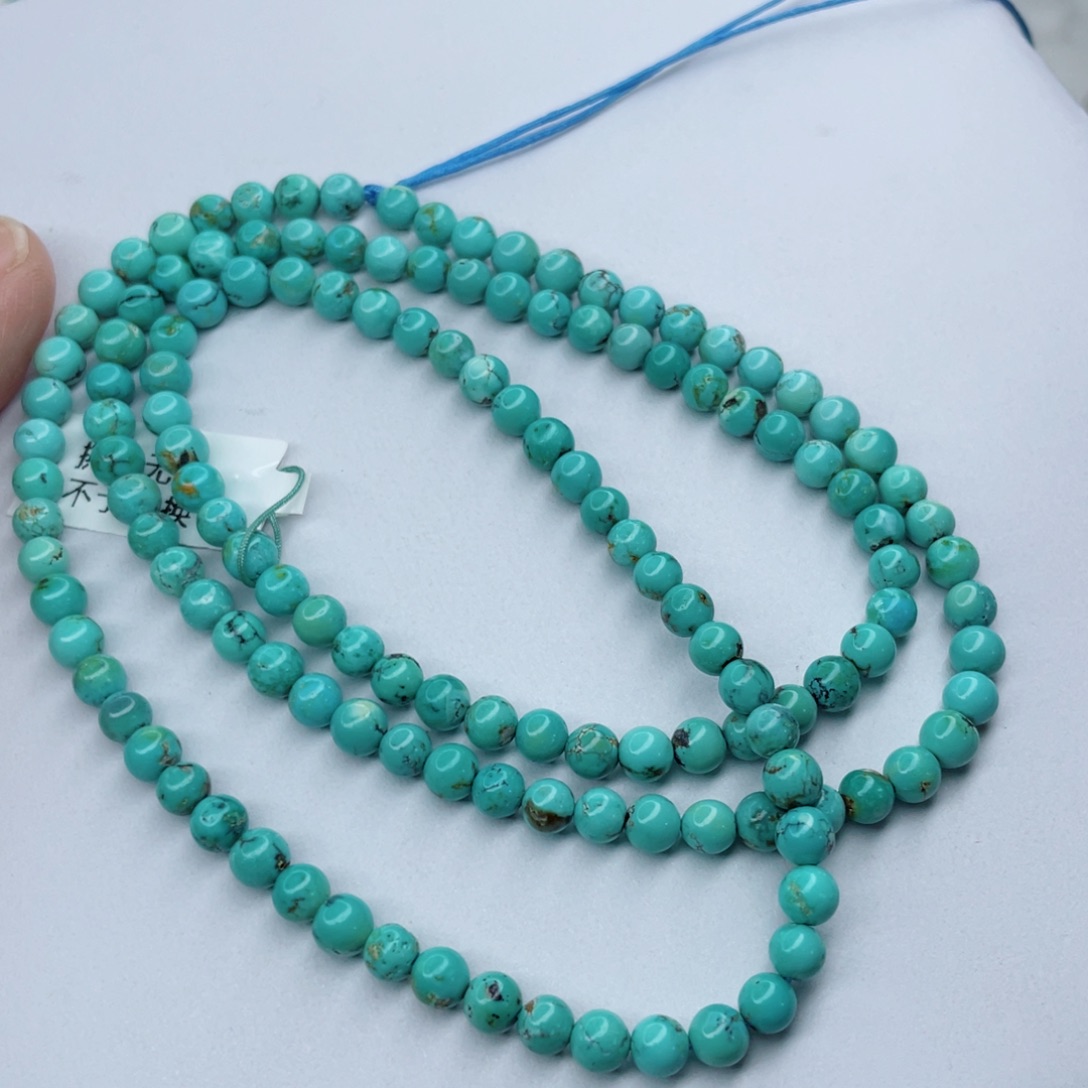 绿松石颈饰未镶嵌