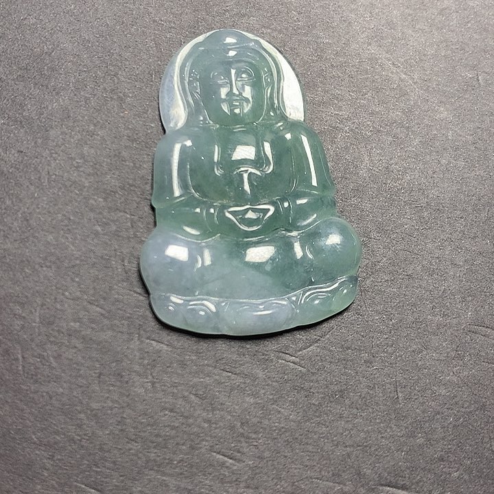 翡翠颈饰未镶嵌翡翠观音