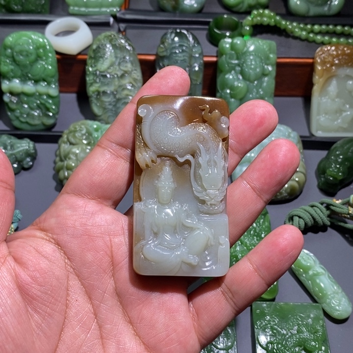 和田玉挂件未镶嵌