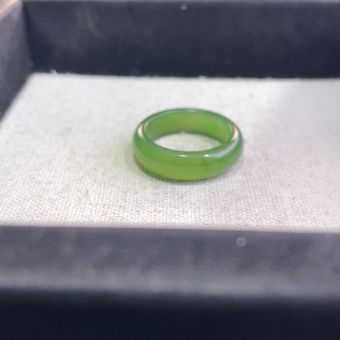 未镶嵌戒指和田玉碧玉小轮胎18.5mm