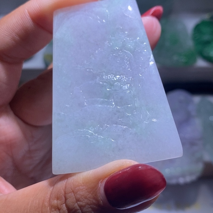 【闪购商品】翡翠未镶嵌颈饰山水