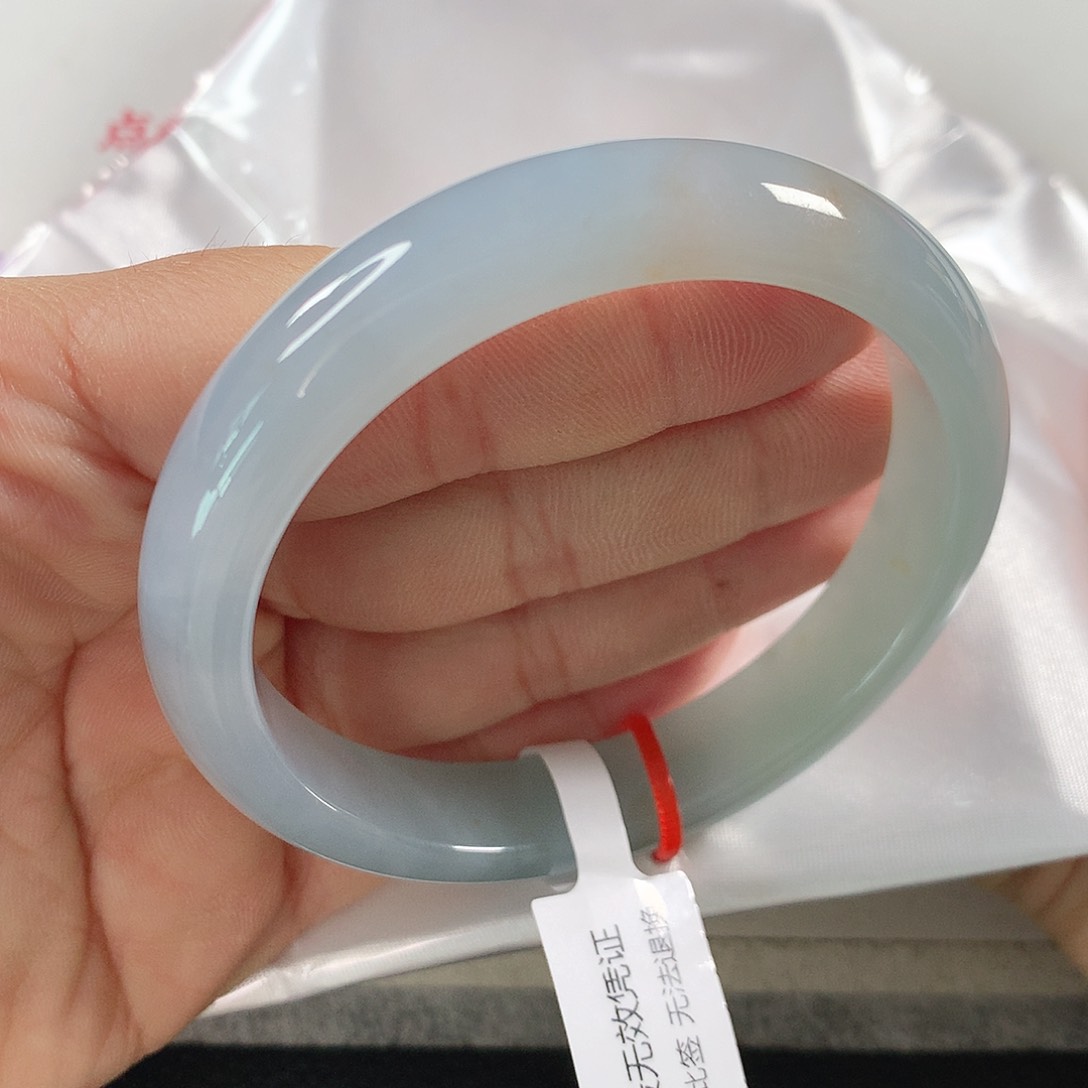 翡翠手镯未镶嵌①⑨②