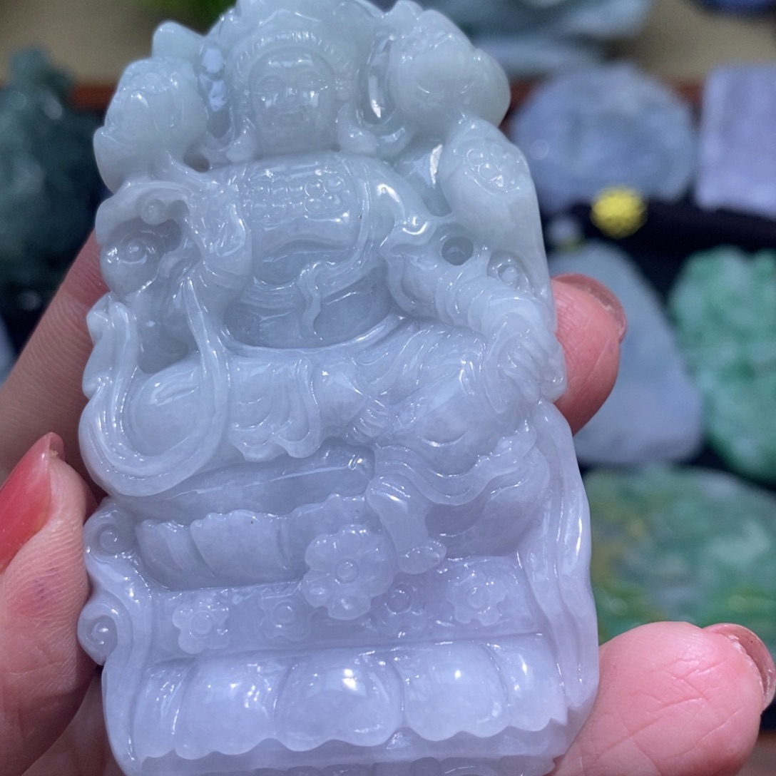 【闪购商品】翡翠未镶嵌颈饰观音