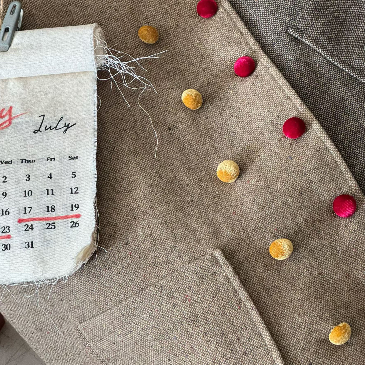 马夹秋季做旧日式厚款双层圆领女装套装提花常规