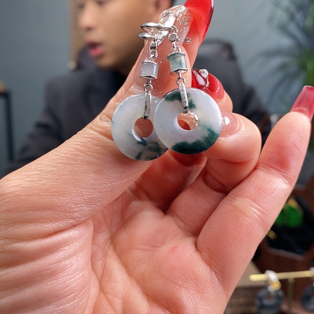 翡翠耳饰银S925镶嵌翡翠