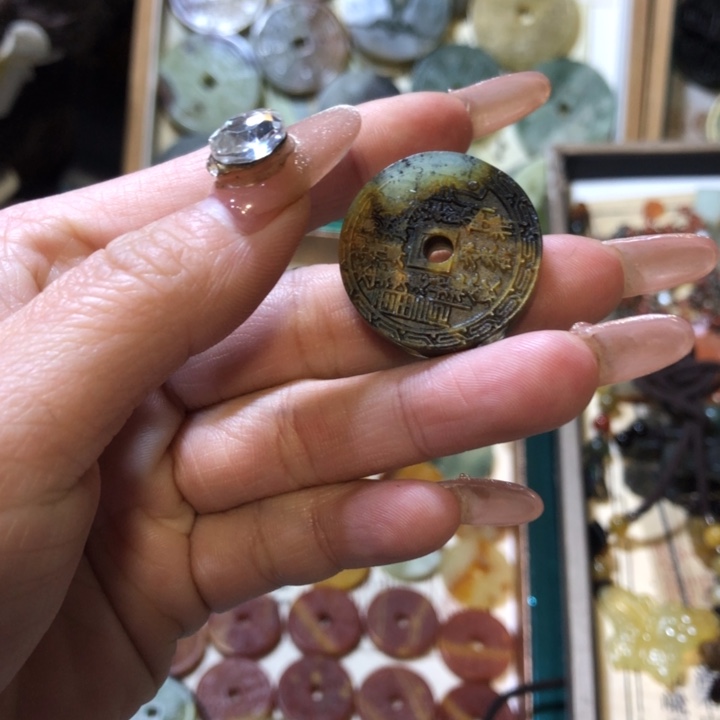 岫玉岫玉挂件未镶嵌