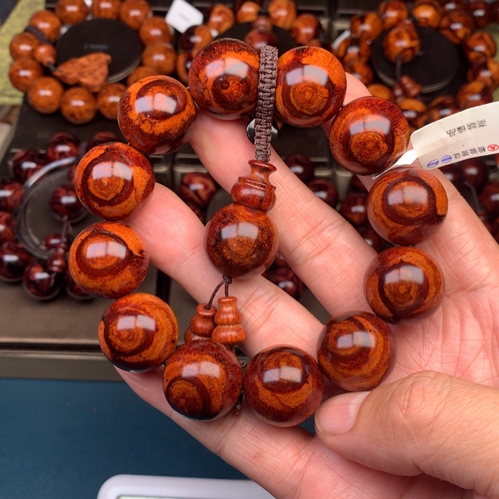 花梨木类你****品黄花梨2.0F12