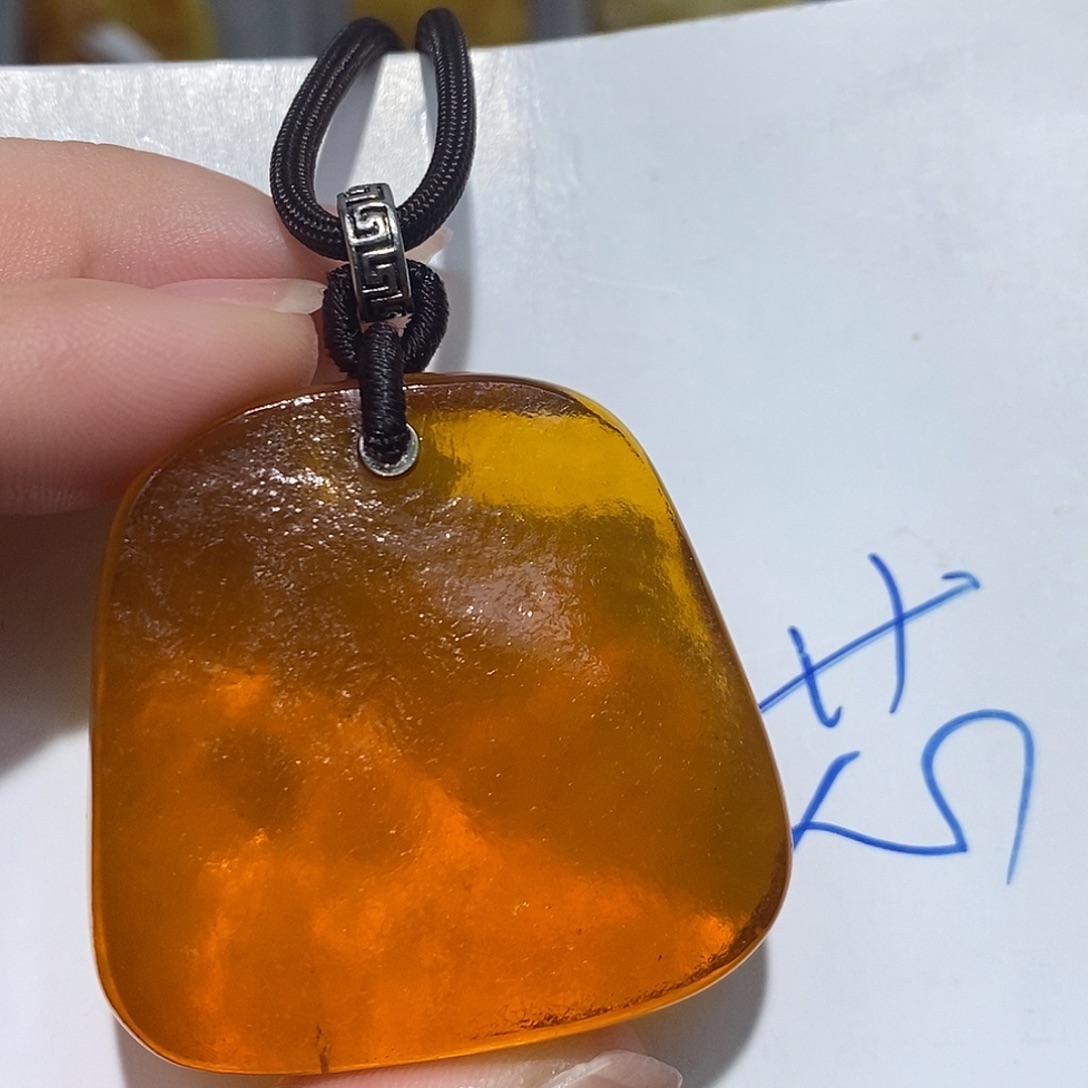 定制琥珀未镶嵌蜜蜡