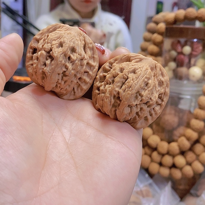 【闪购商品】文玩核桃把件41.5虎头