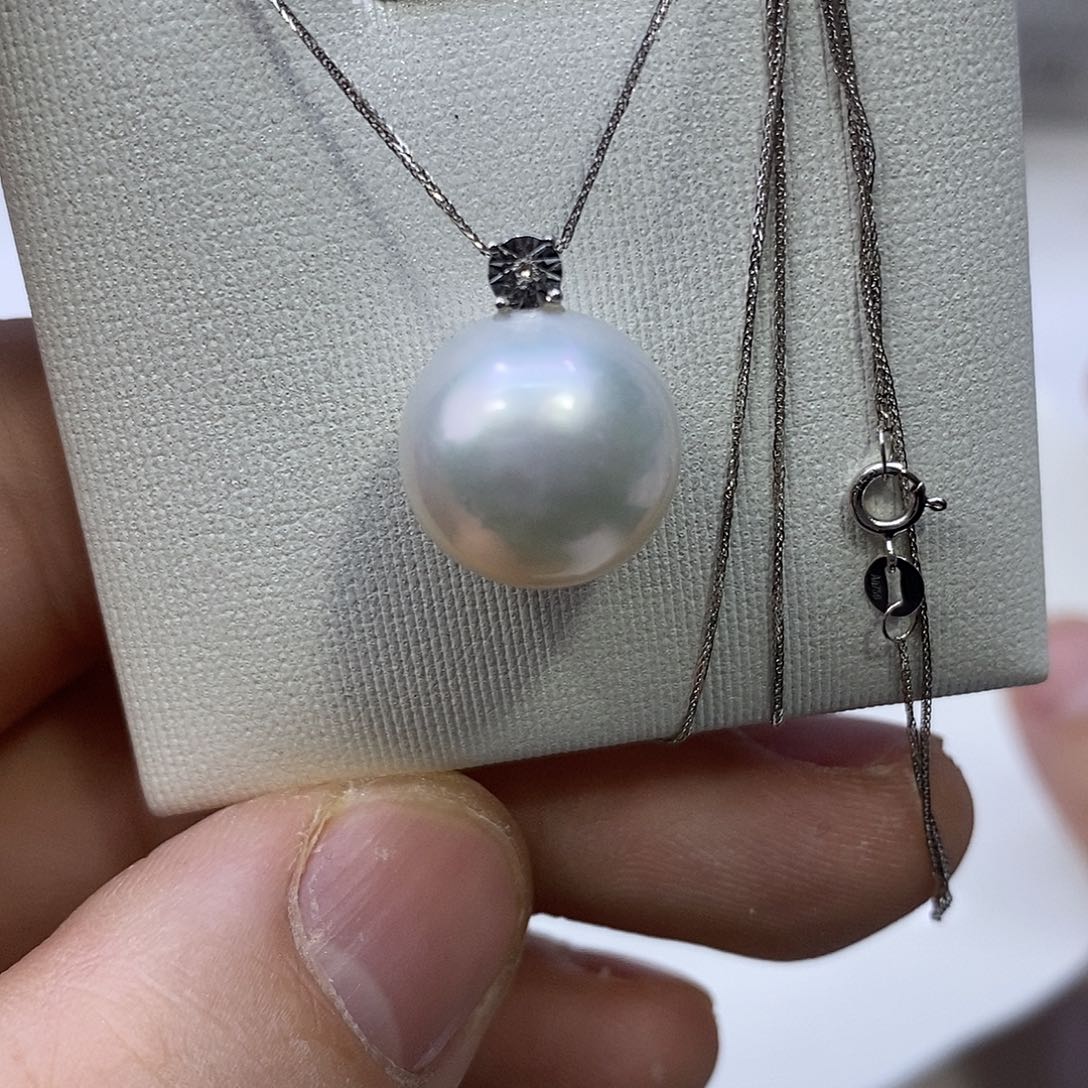 海水珍珠颈饰18K金镶嵌