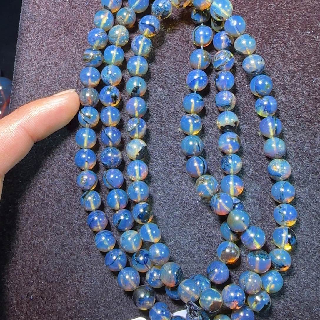 琥珀未镶嵌裸石琥珀