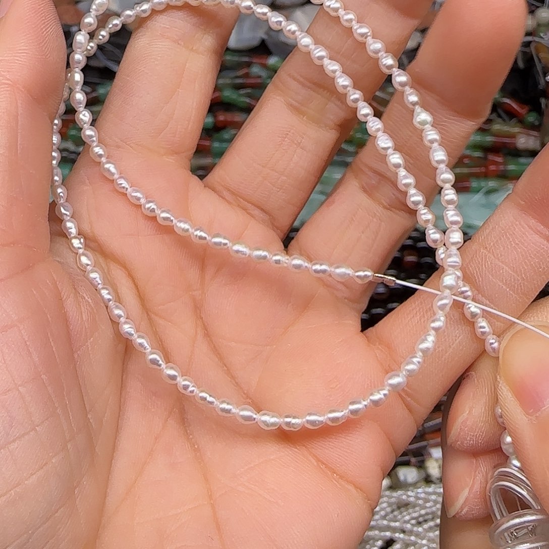 玛瑙/玉髓合金珠宝半成品珍珠2-4mm一条