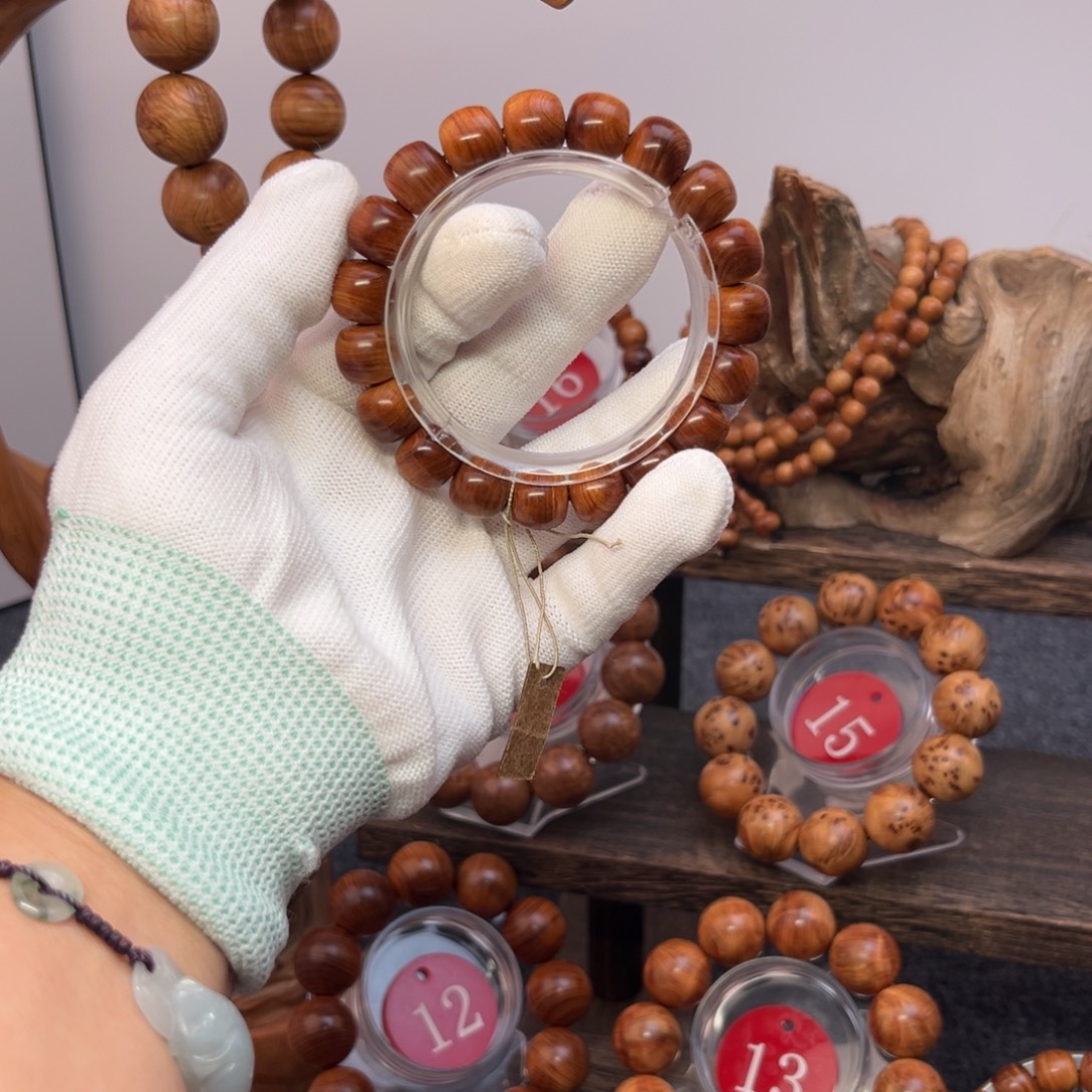 2***3柏木（崖柏）手串/手链12干黑油老型牛毛纹18.2