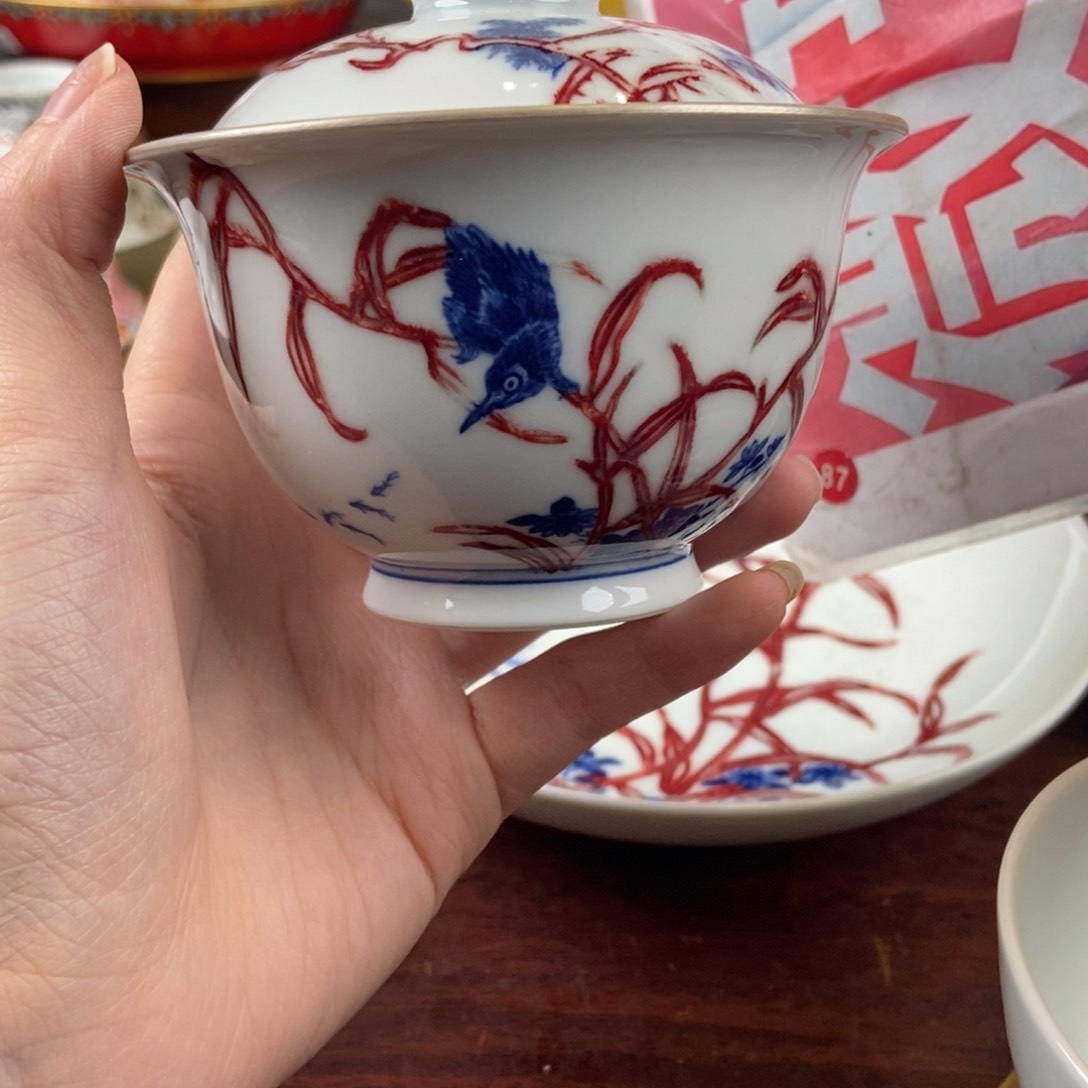 陶瓷艺术家的作品是一种