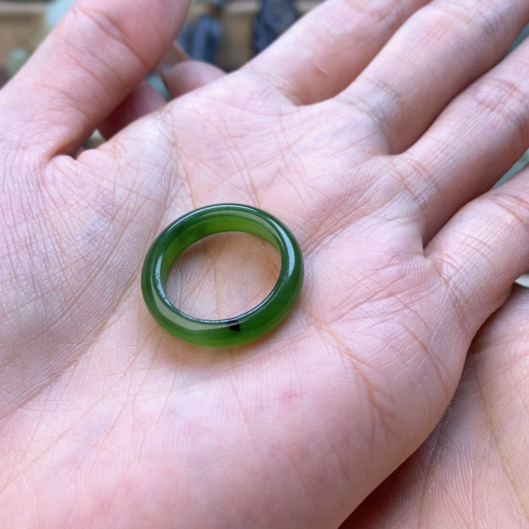 和田玉（碧玉）颈饰未镶嵌华**身