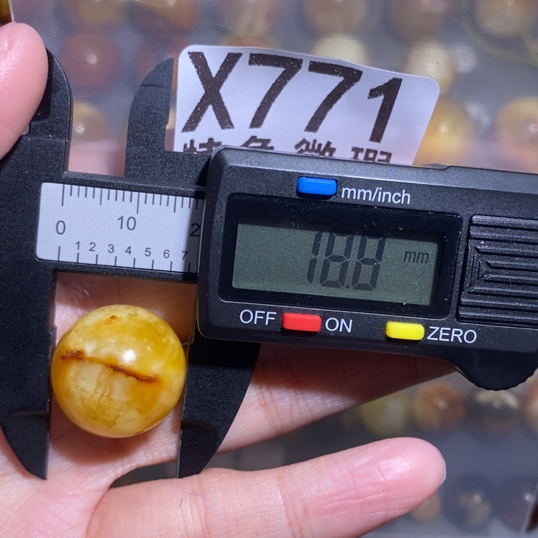 琥珀未镶嵌裸石未镶嵌