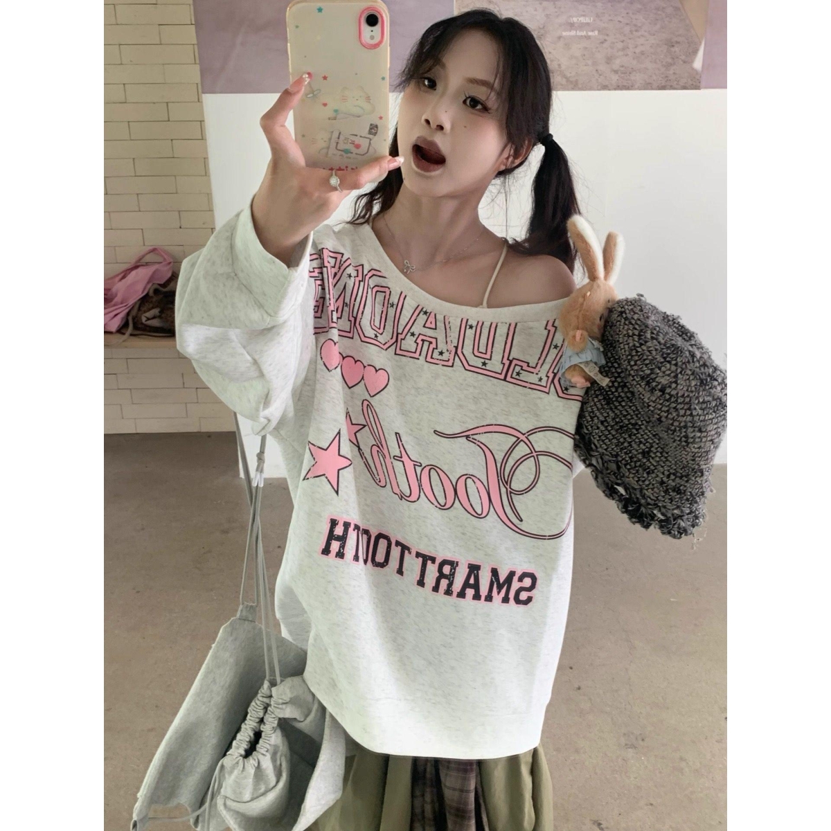 MB#现货高品质【曼巴棉300克】美式复古印花斜肩卫衣女秋冬宽松上
