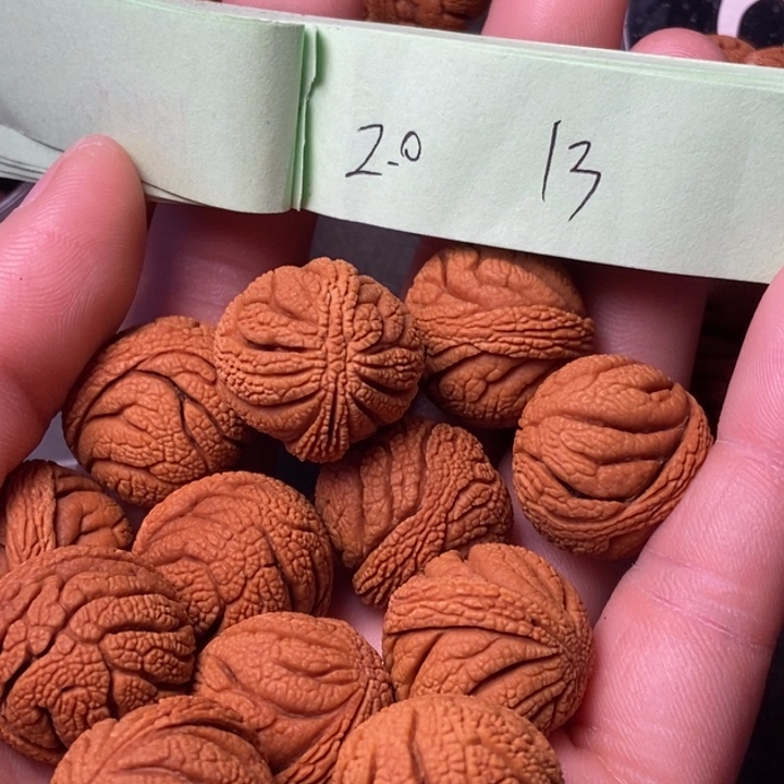 吊坠桃核陕西秦岭山桃核