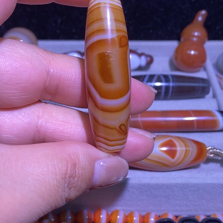 玛瑙/玉髓未镶嵌颈饰