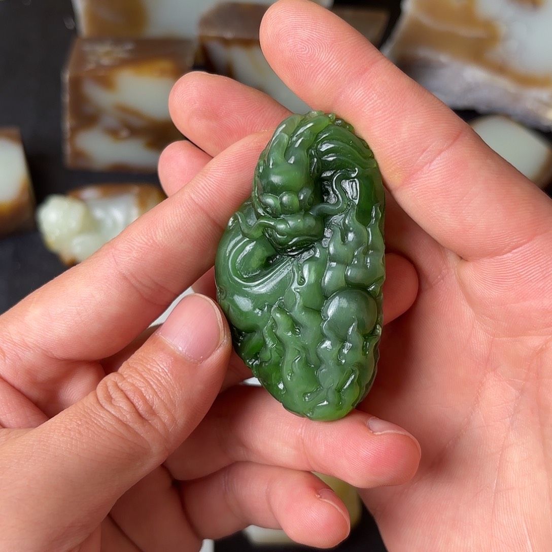 和田玉未镶嵌挂件