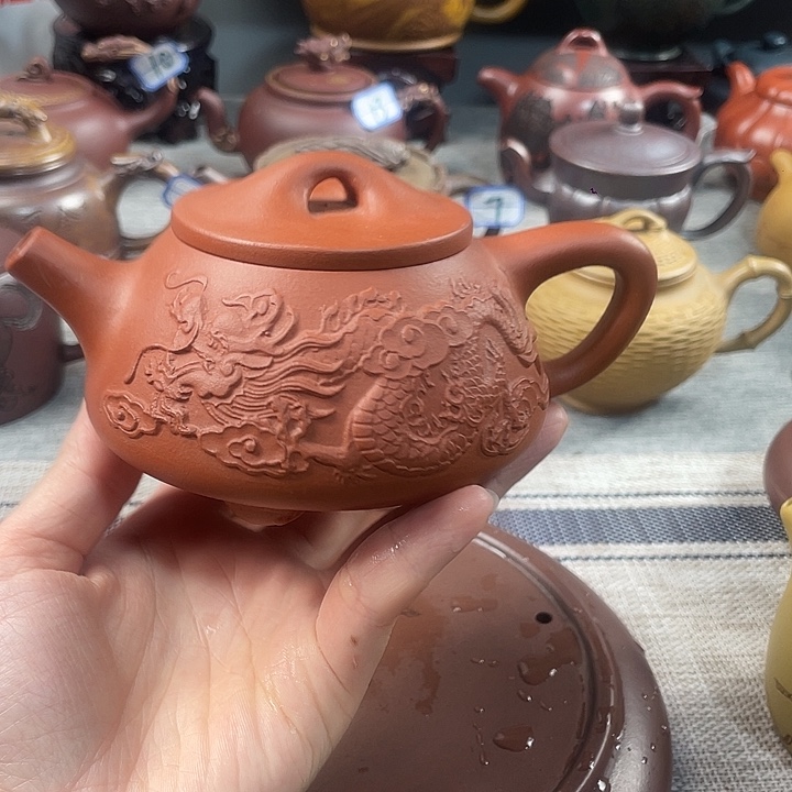 茶壶紫砂紫色紫色紫色