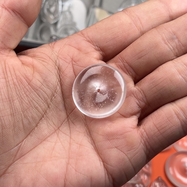 石英质玉未镶嵌颈饰