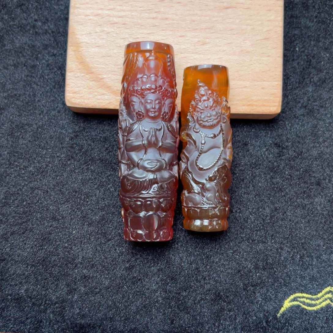 古***秋琥珀未镶嵌珠宝奇石