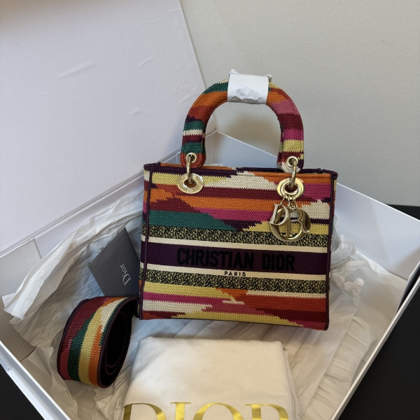 包包/迪奥/99新/250130QR0007