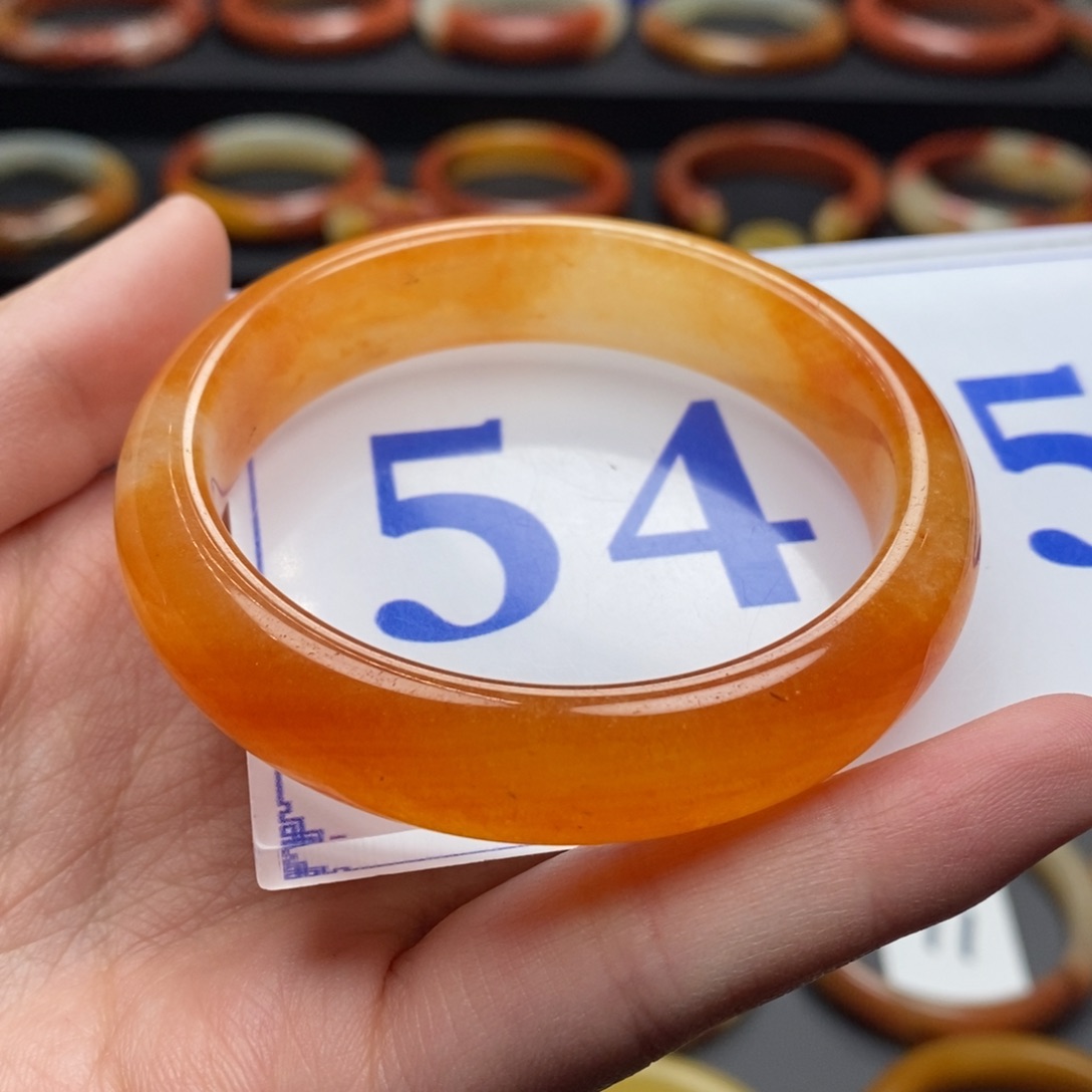 石英质玉（黄龙玉）手镯未镶嵌