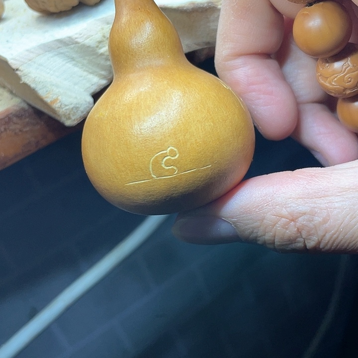竹手工雕刻葫芦悟道图案