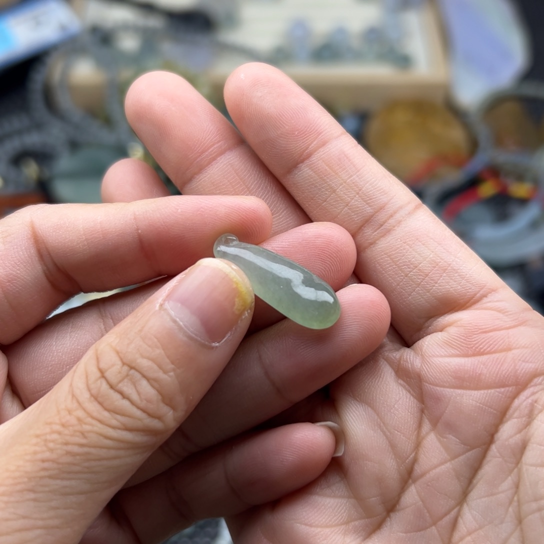 颈饰未镶嵌翡翠福瓜