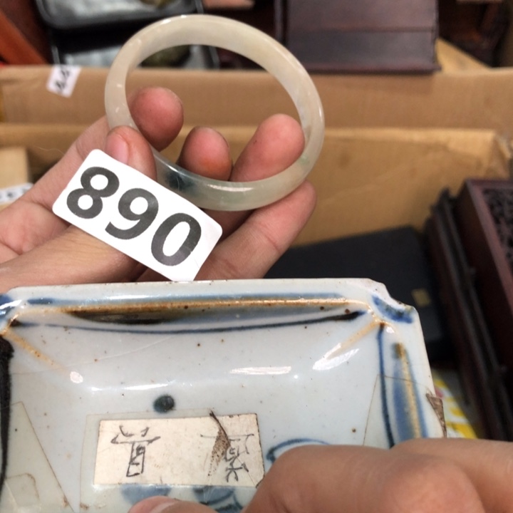 陶瓷孤品单件车里拍