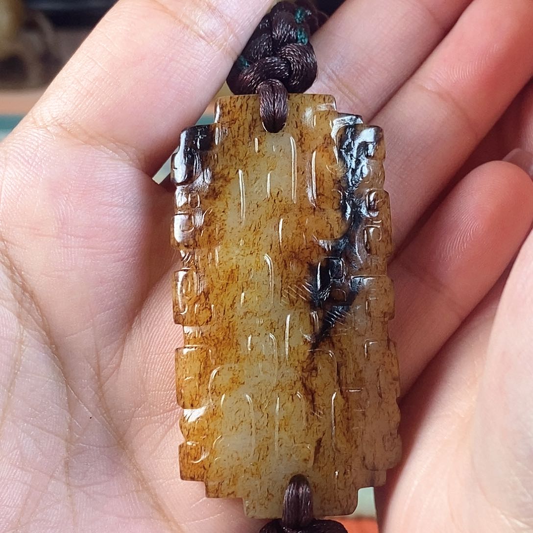 和田玉未镶嵌挂件无**人