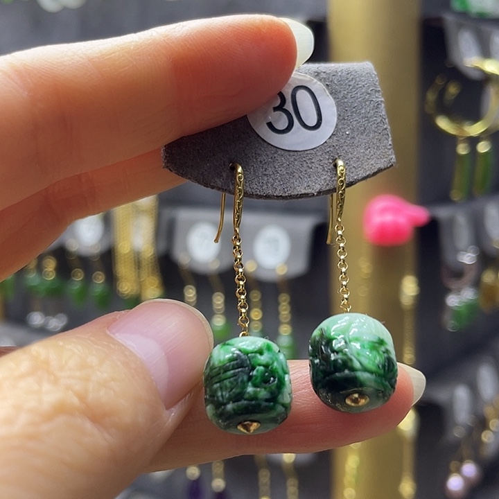 翡翠18K金镶嵌耳饰