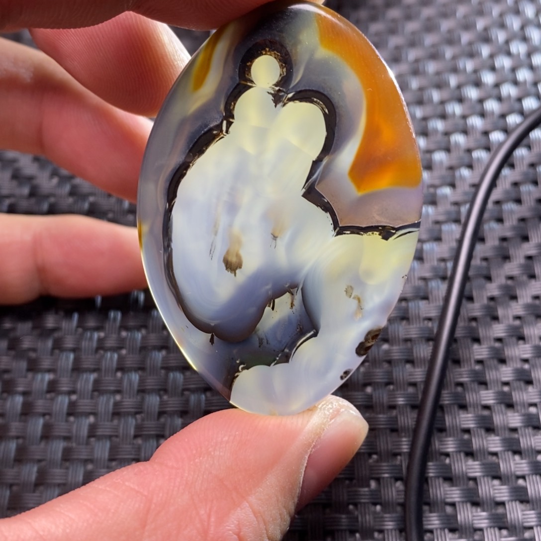 玛瑙/玉髓颈饰未镶嵌